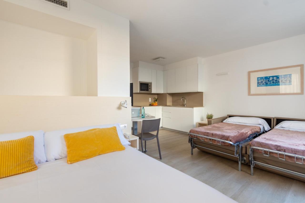 Atenea Park Suites & Apartments Vilanova i la Geltru Luaran gambar