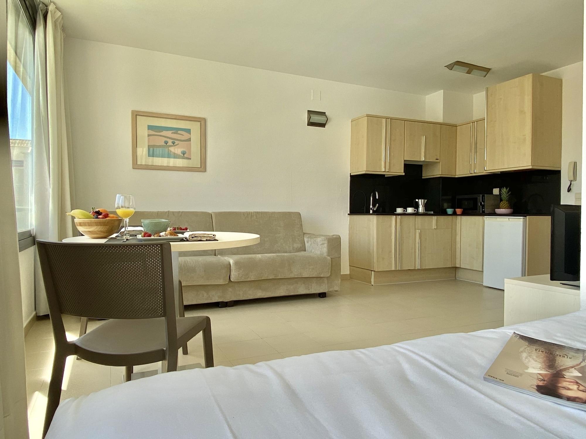 Atenea Park Suites & Apartments Vilanova i la Geltru Luaran gambar