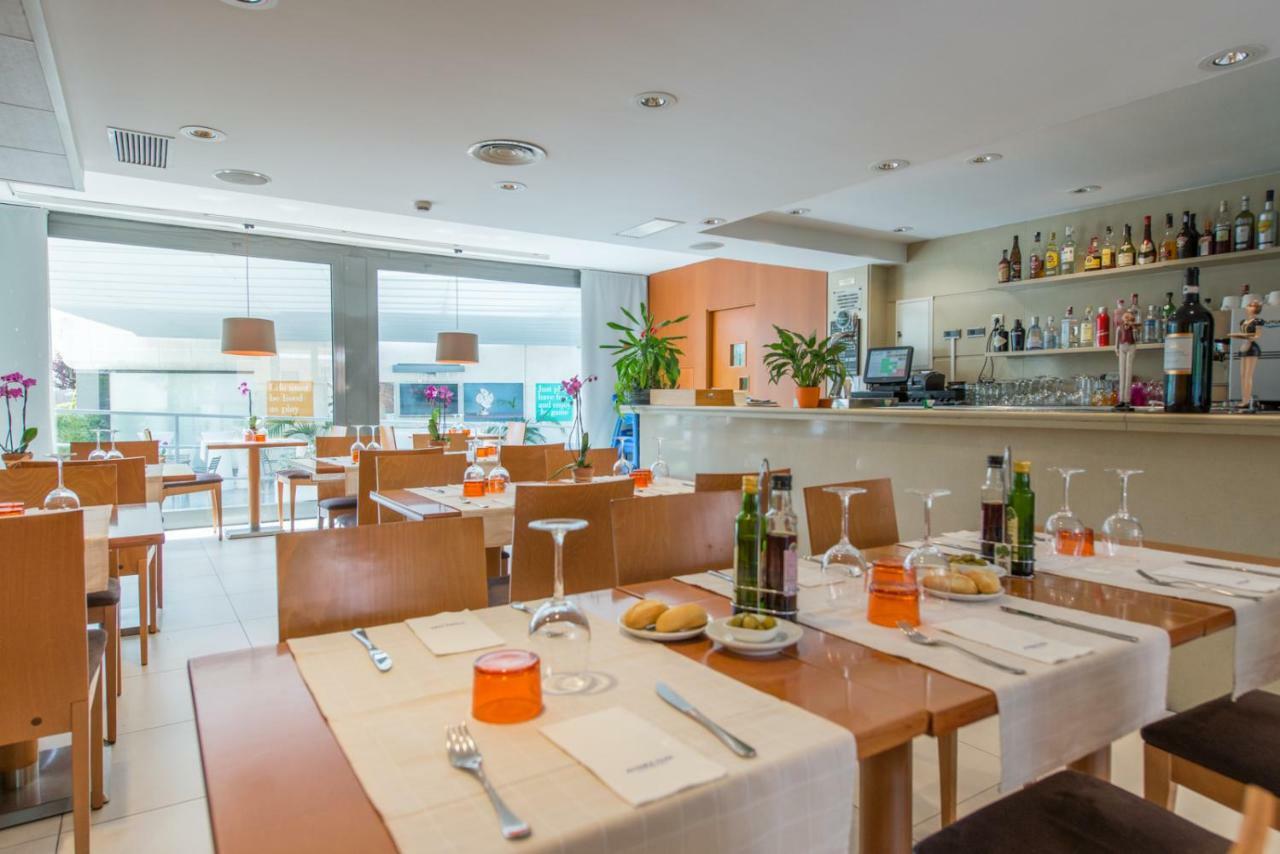 Atenea Park Suites & Apartments Vilanova i la Geltru Luaran gambar